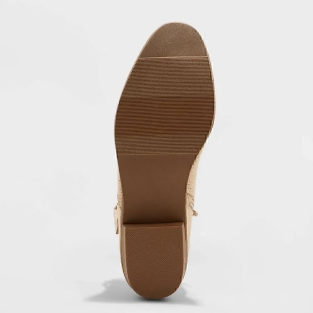 Women's Marlis Booties - Universal Thread - Picture 4 of 10